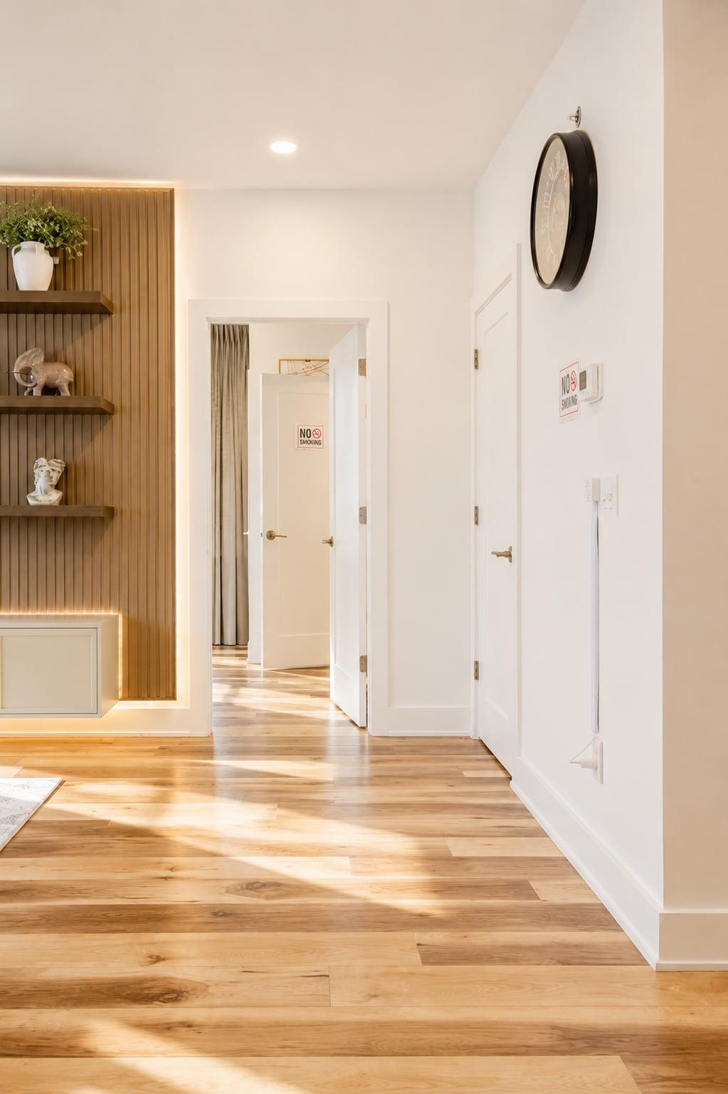 Buckhead Luxury Stay | Mood Lighting | Free Park3