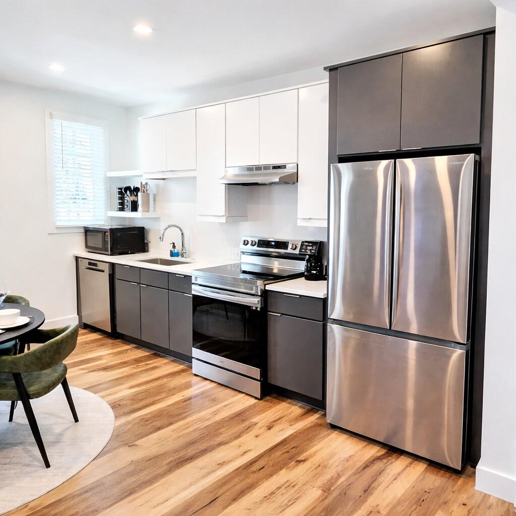 The Opal Suite W/ Keyless Entry & Smoke Free Atmos6