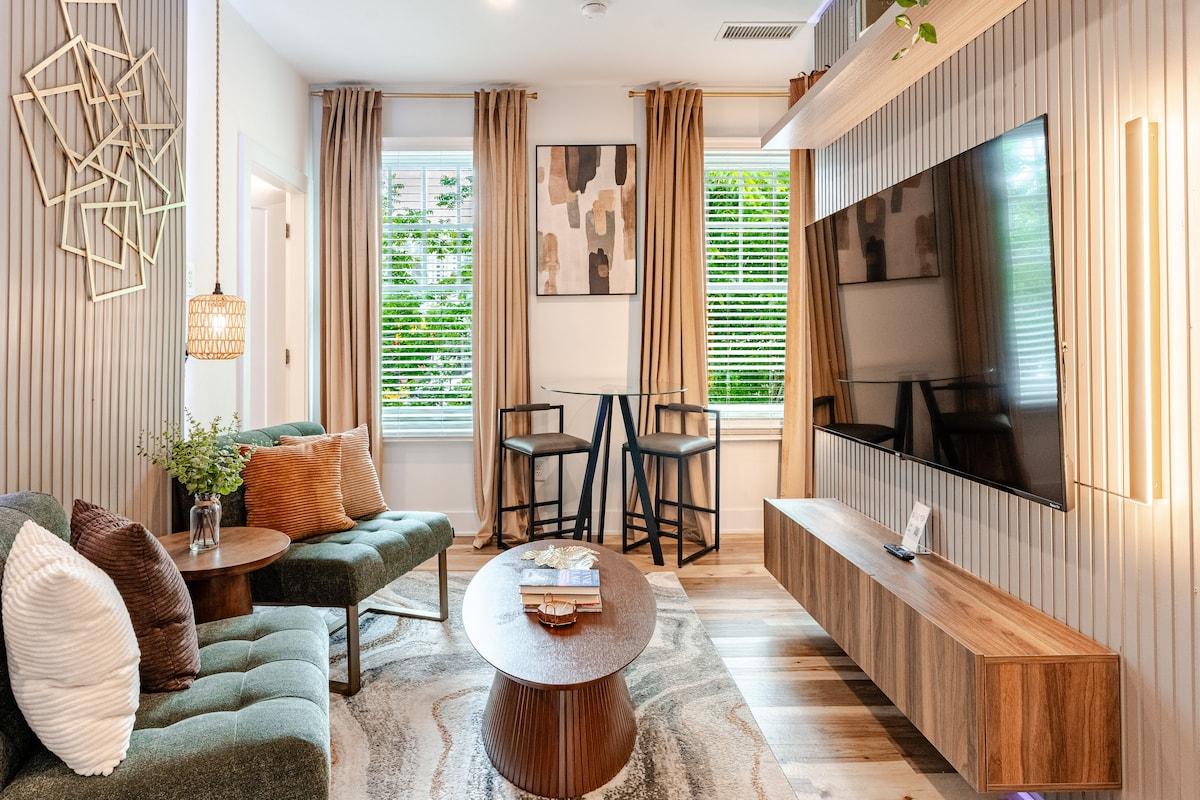 Luxe Suite | Comfort | King Bed | Free Parking2