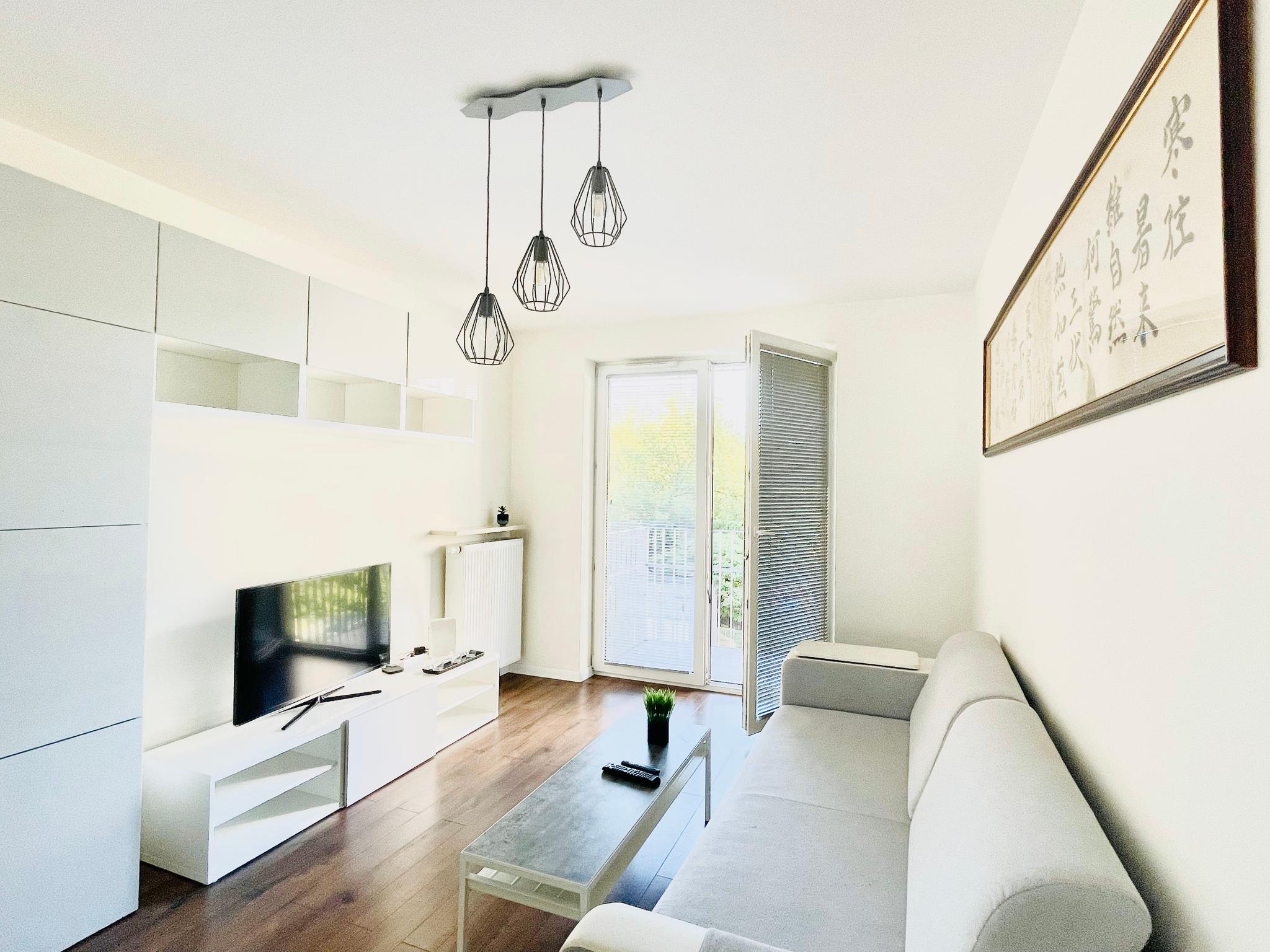 IkigaiHome with garage1