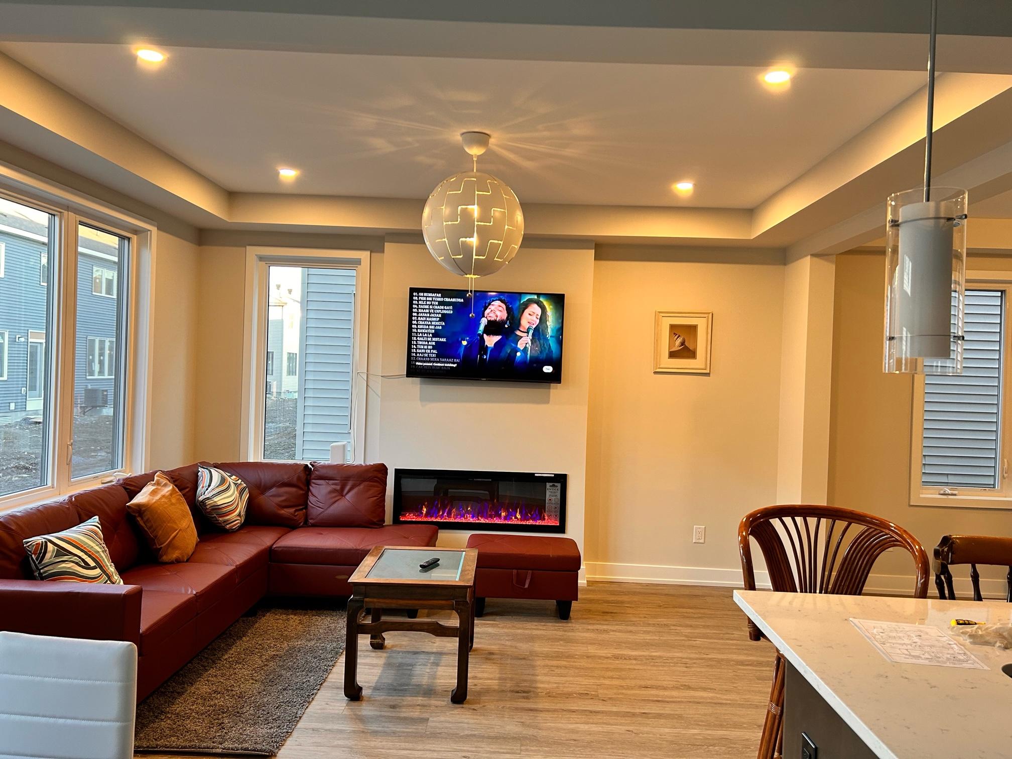 New Modern &Classy 4BD|SelfCheck-In+Parking-Kanata1