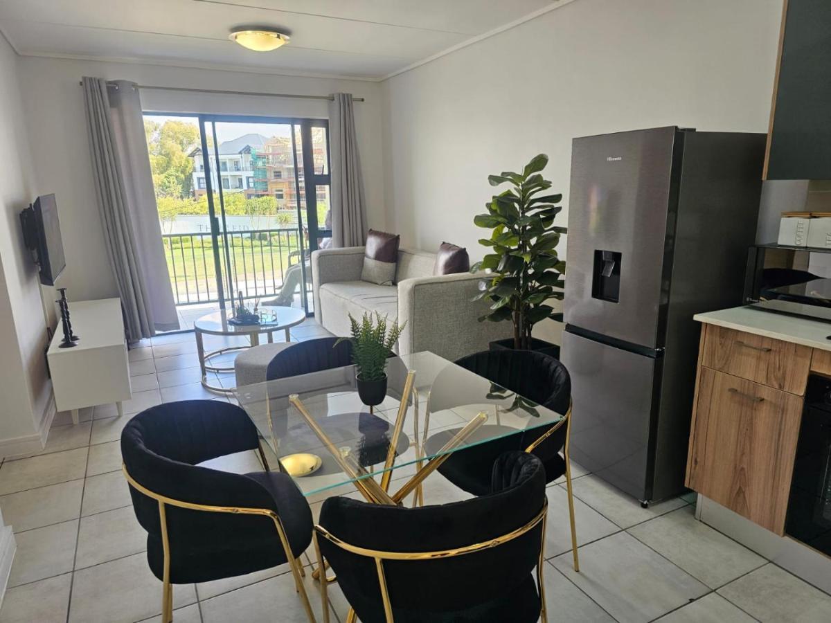 2 Bedroom apartment-Sandton1
