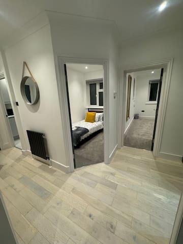 Modern 3bed, Garden, Surbiton St4