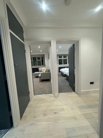 Modern 3bed, Garden, Surbiton St5