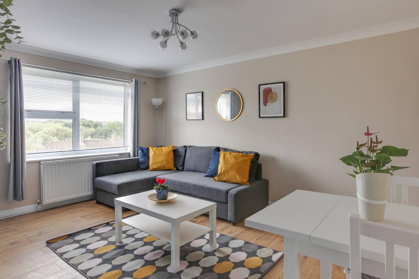Homely 1 bed Apartment in Harlow1
