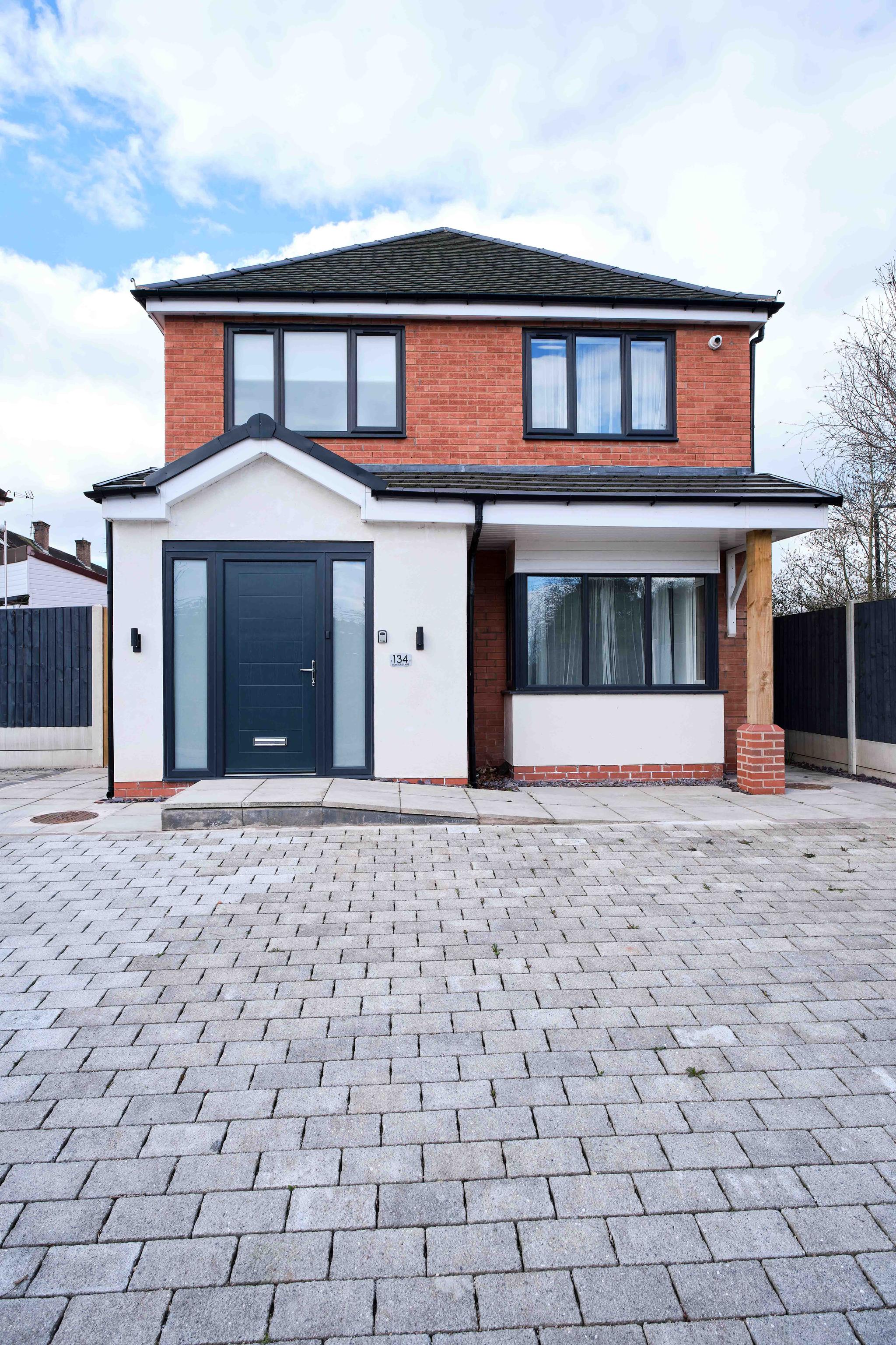 Modern 4 Bedroom Home1