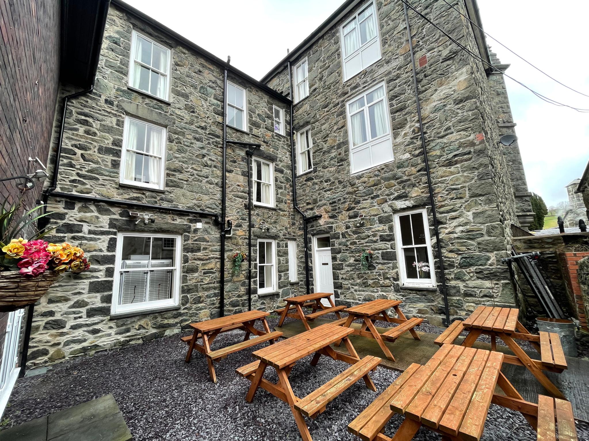 The Lombard Direct. Dolgellau1