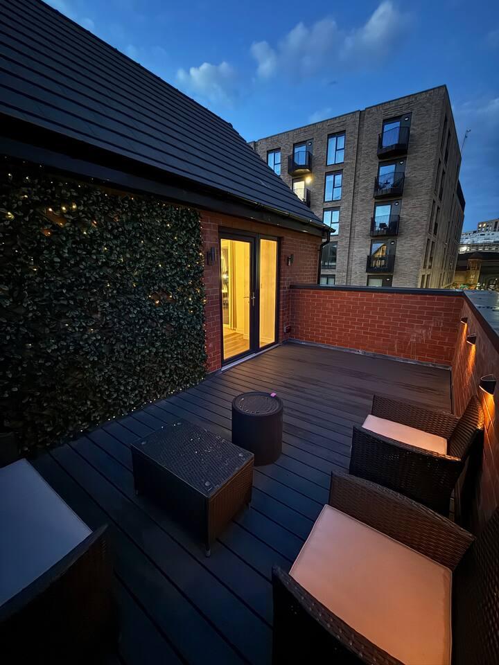 ORION - 4 bed central house1