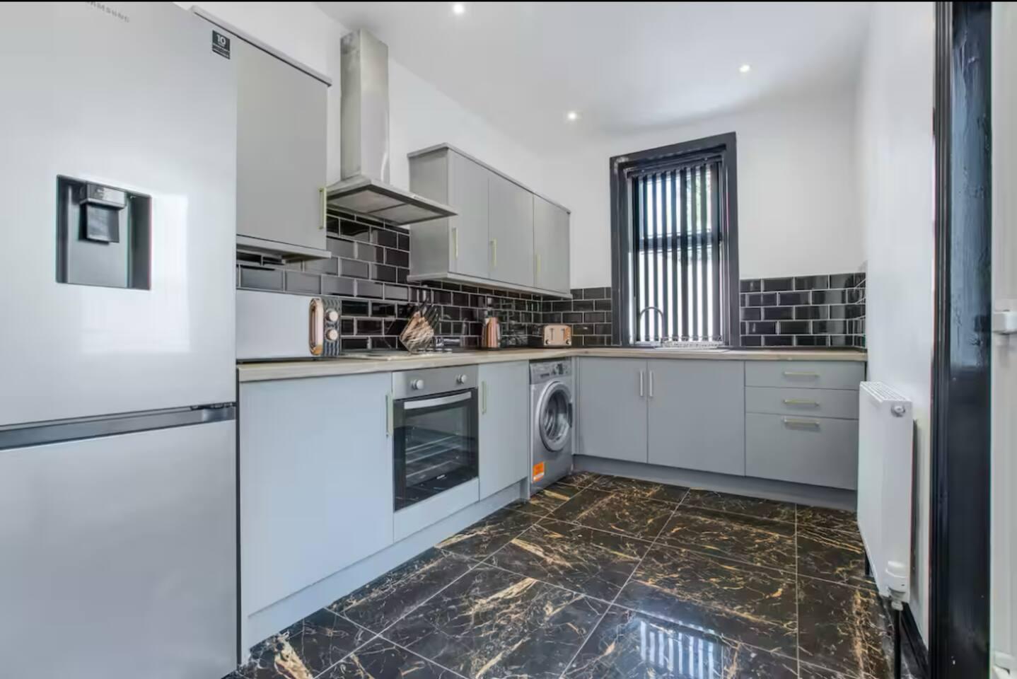 New Mixies Manor6