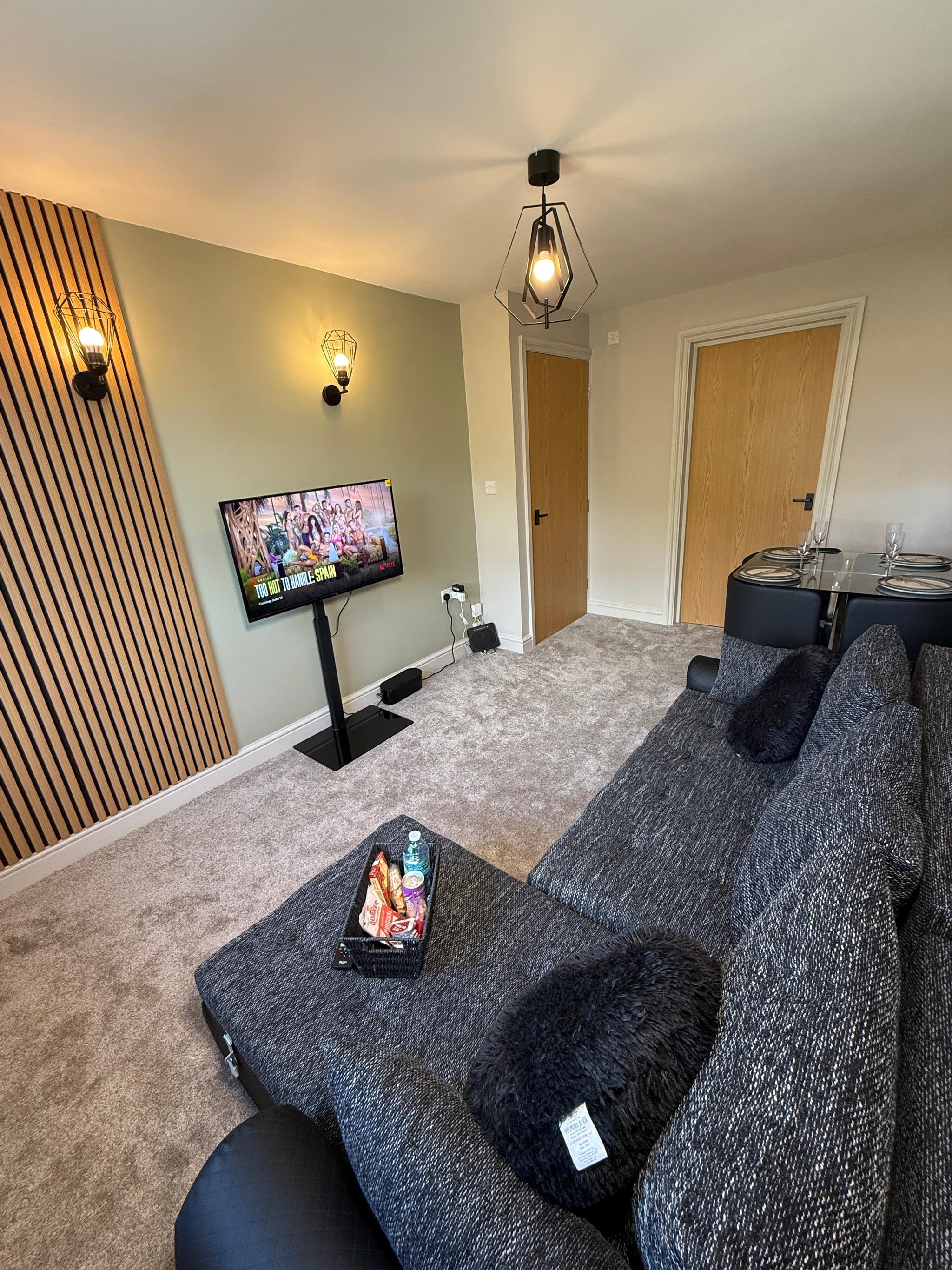 Your Totterdown Stylish Retreat1