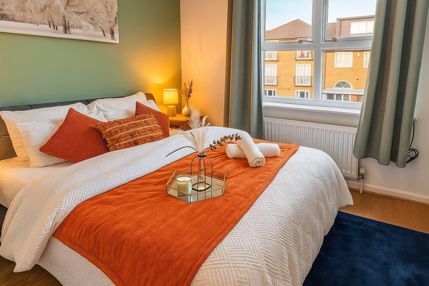 5 Comfy Bed-Great for Workers & Families-Free Park1