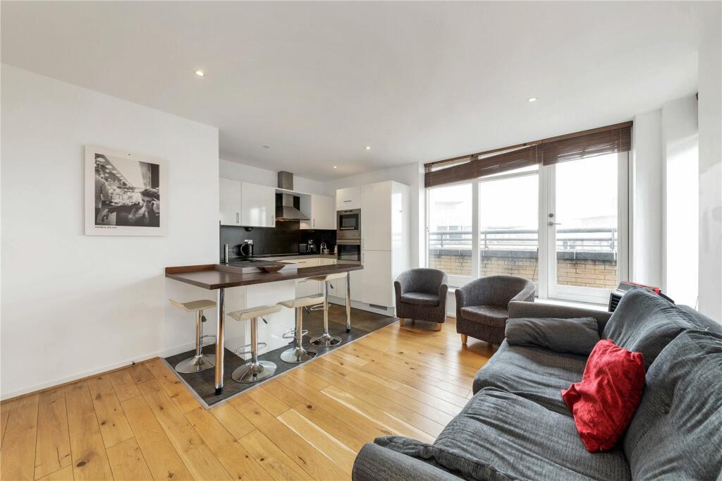 The Luxurious Penthouse3