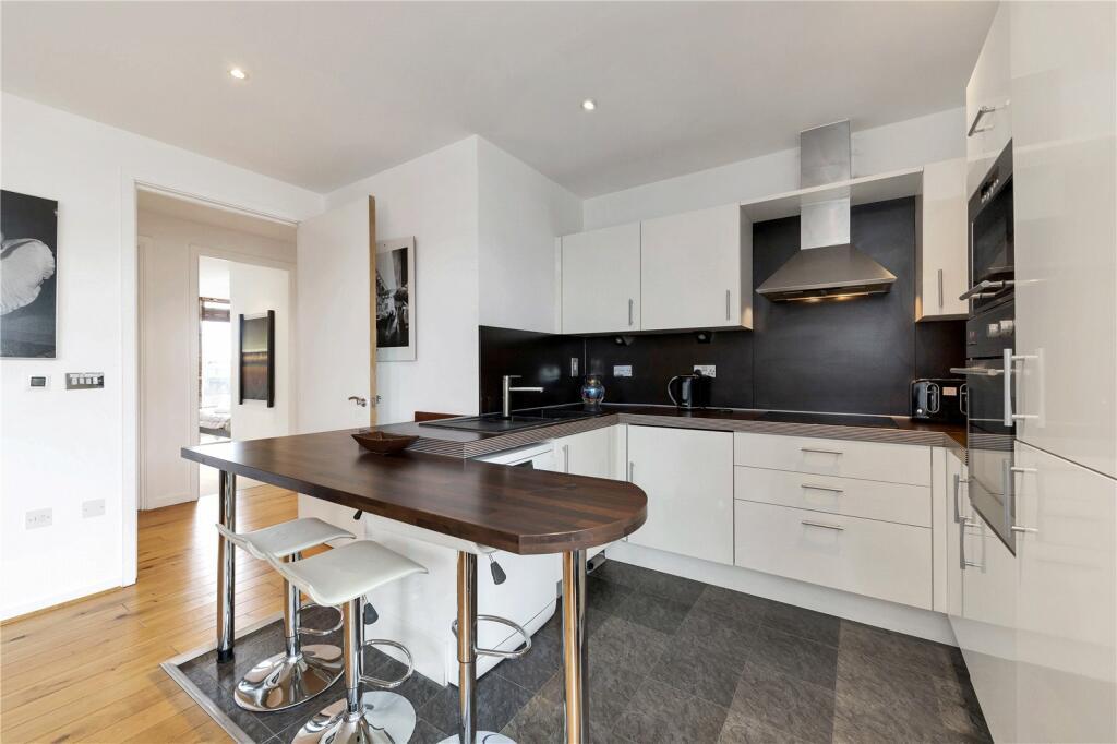 The Luxurious Penthouse6
