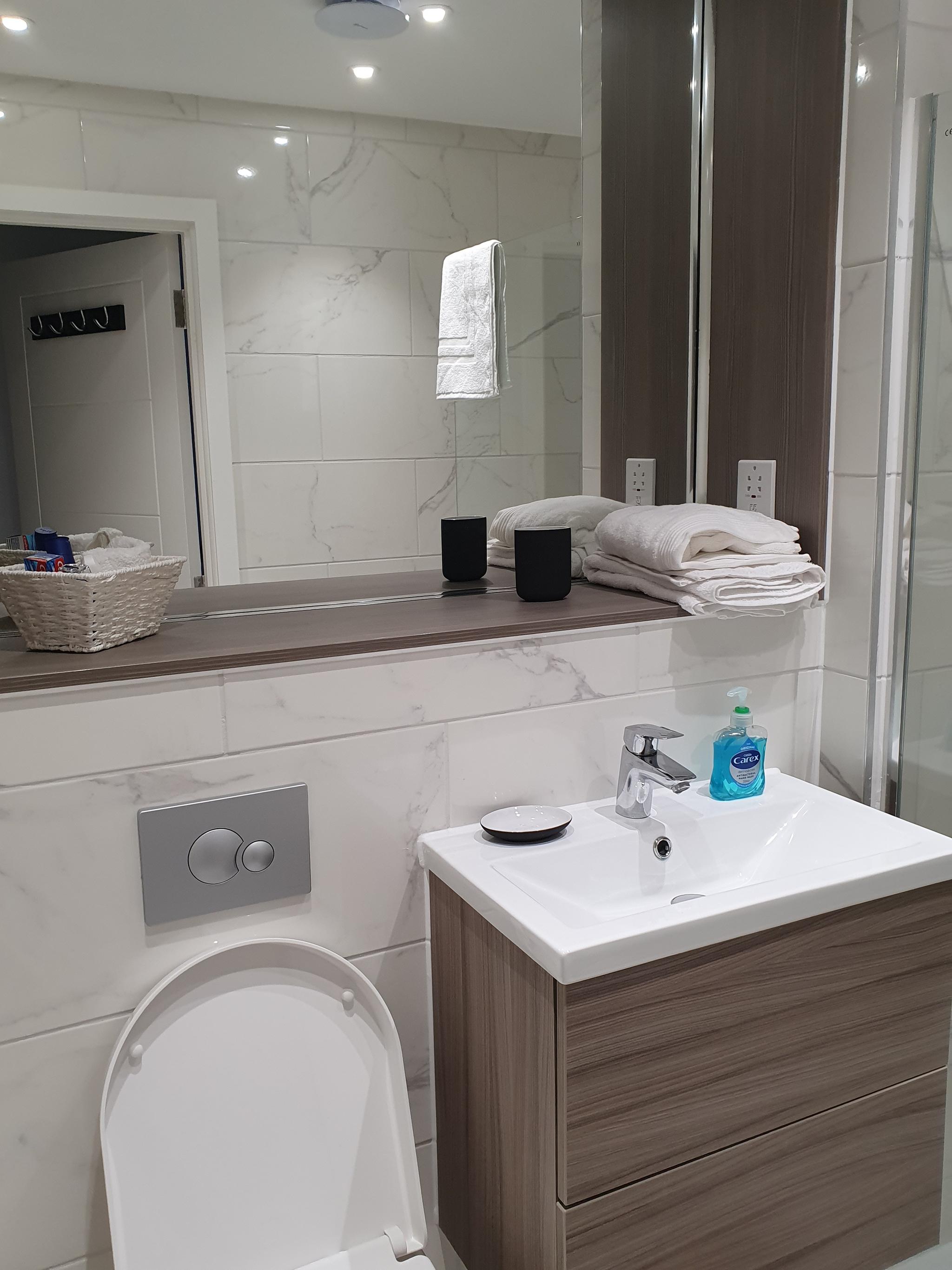 Dreamland Suites5