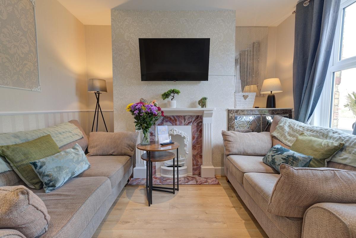 Cosy Stamford Retreat 2 Bed House Near Town Centre1