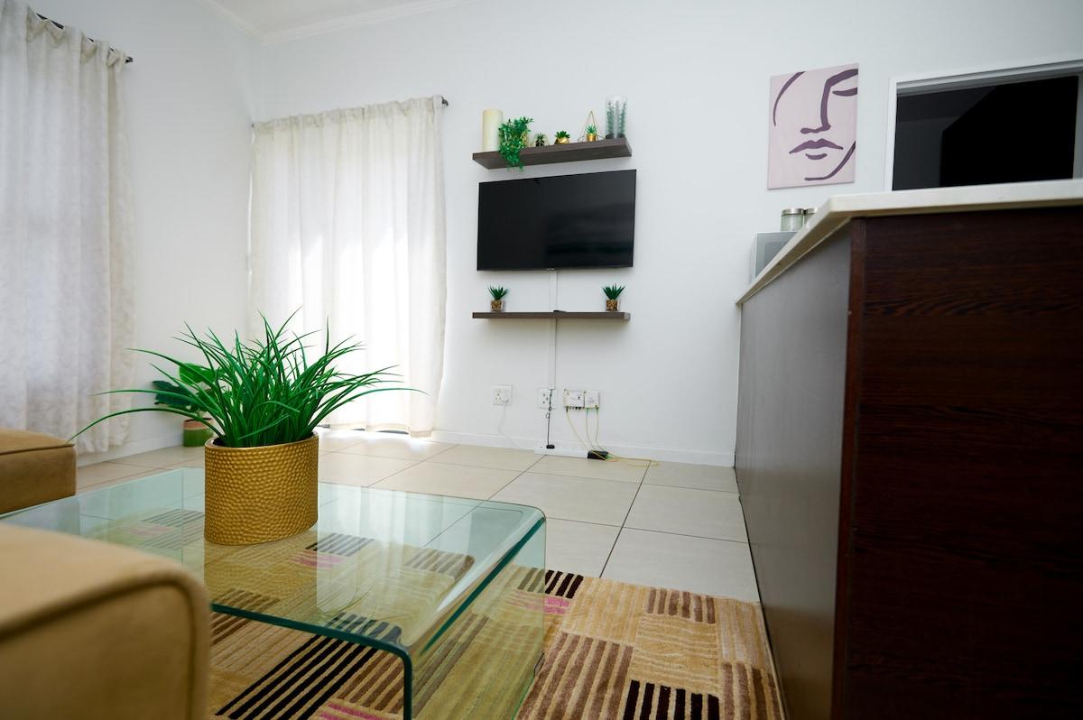 Sam's Apartments & Services-GR6 Stylish 1 Bedroom2