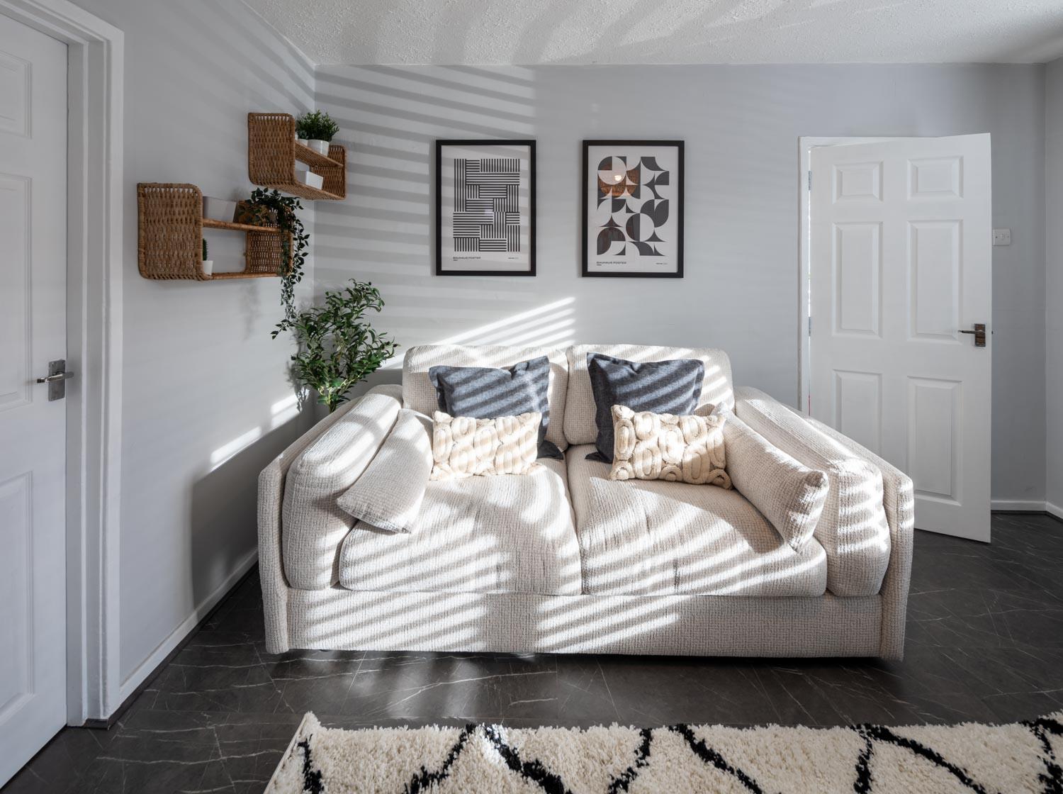 Stylish 4-Bed House Close to M32 + Free Parking2