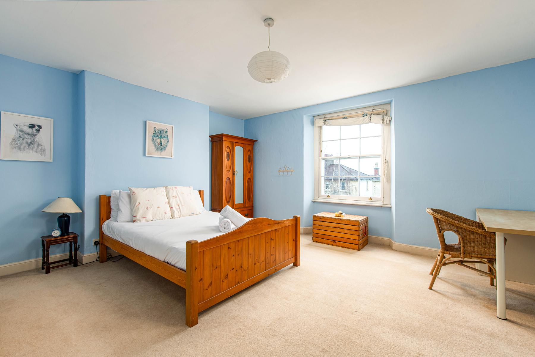 Refined Period 4BD Cotham Home-Sleeps 6-Garage6