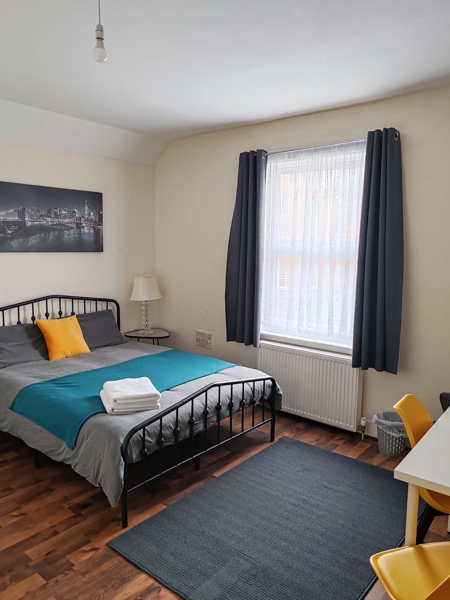 King En-Suite Room | Self-Catering | Workspace1