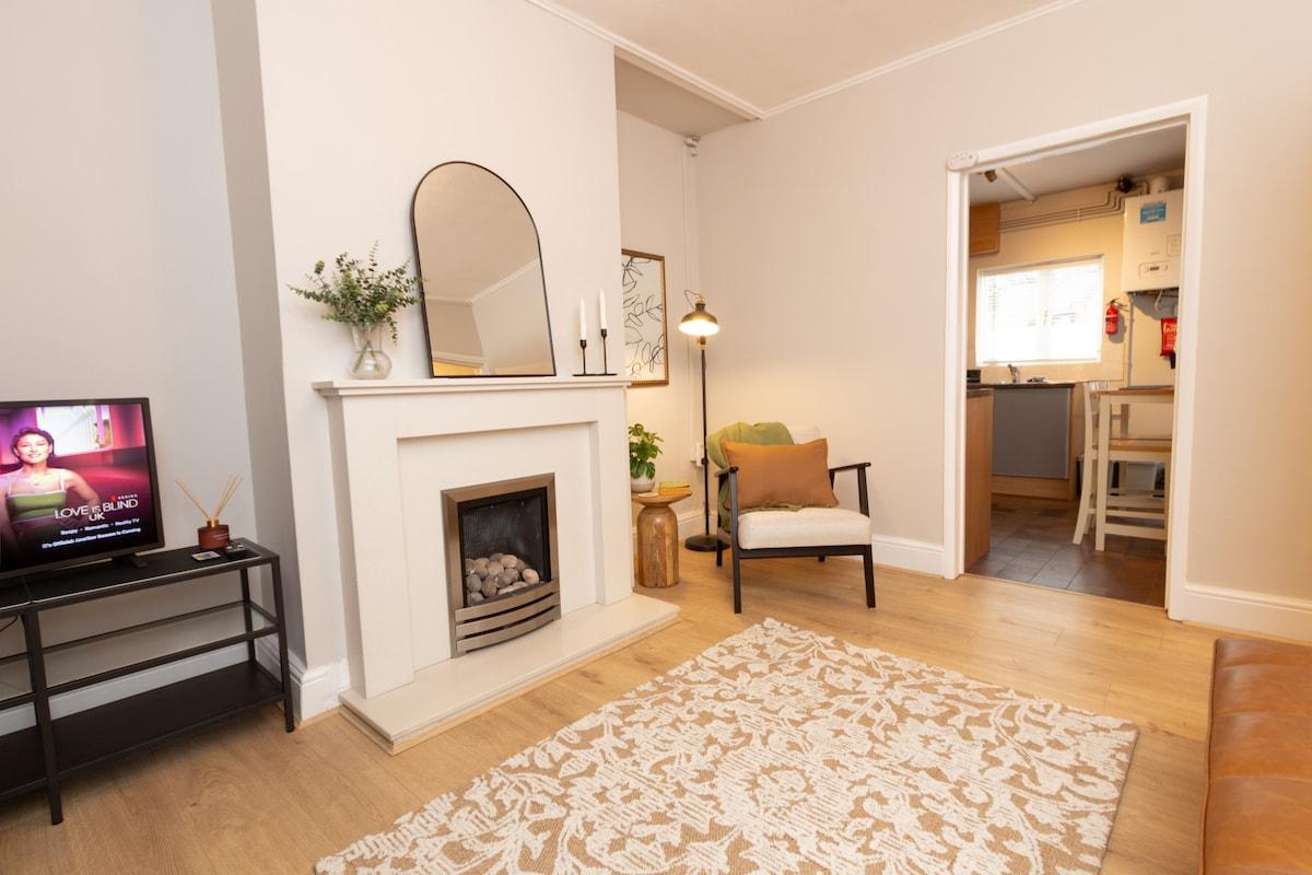 Idyllic 1 Bed Apt in Beautiful Village of Chester1
