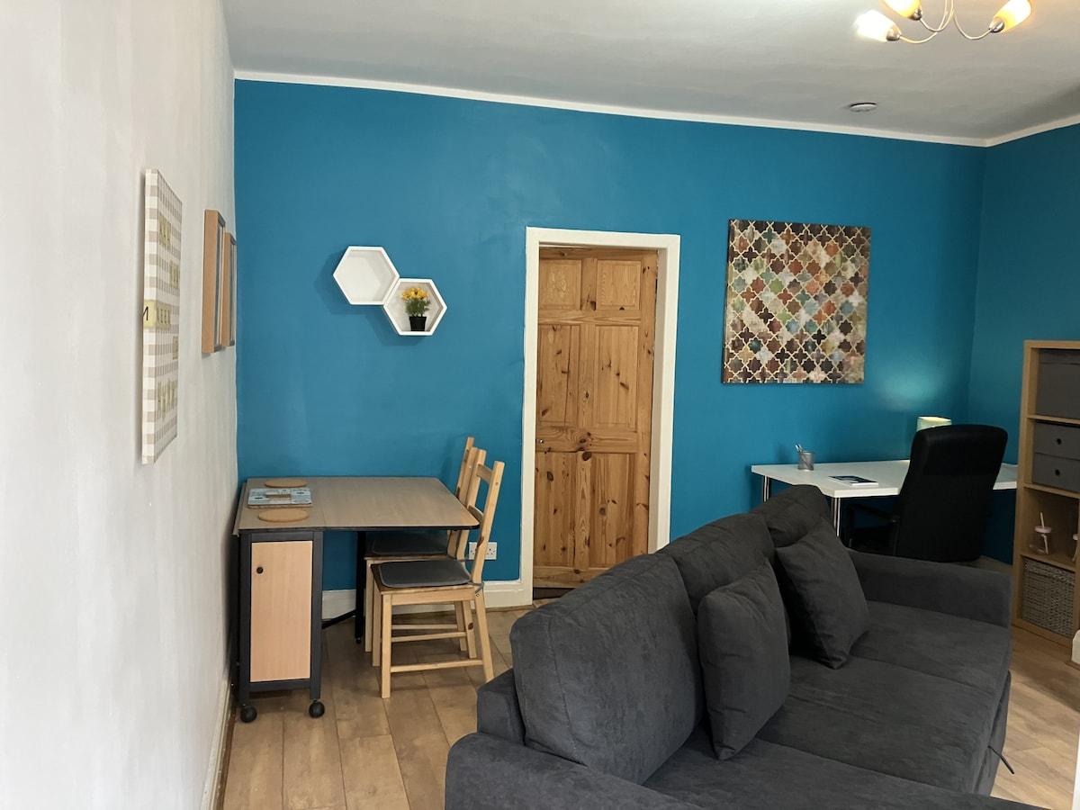 Cosy Escape: 2Bed Home in Littleborough1