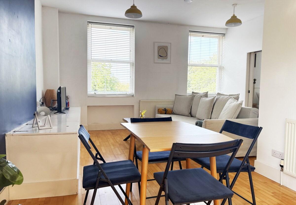 Cosy Flat Near City Centre & Princess Park2