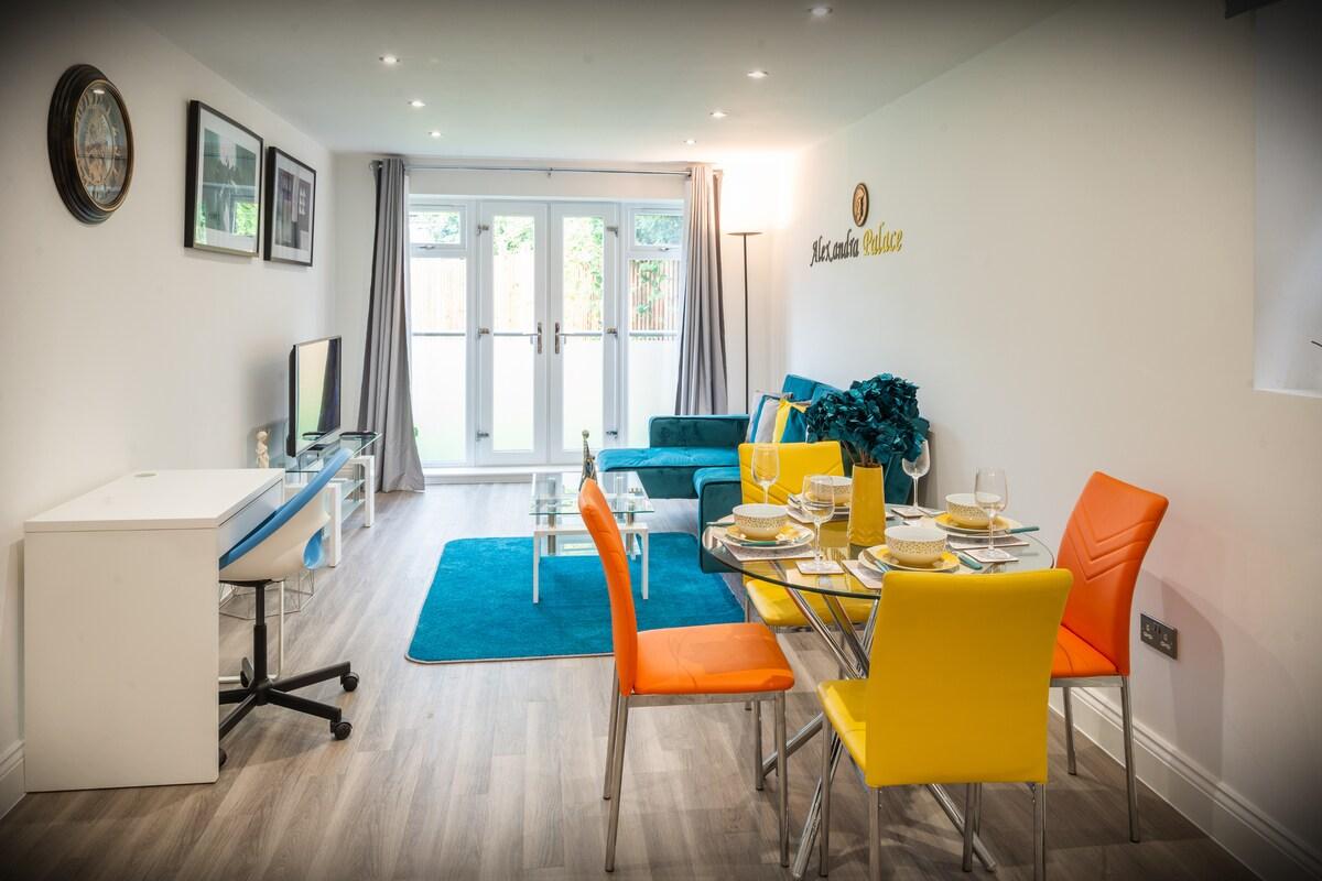 'The Pinky' 1 Bed Apart in Hatfield | FREE Parking6