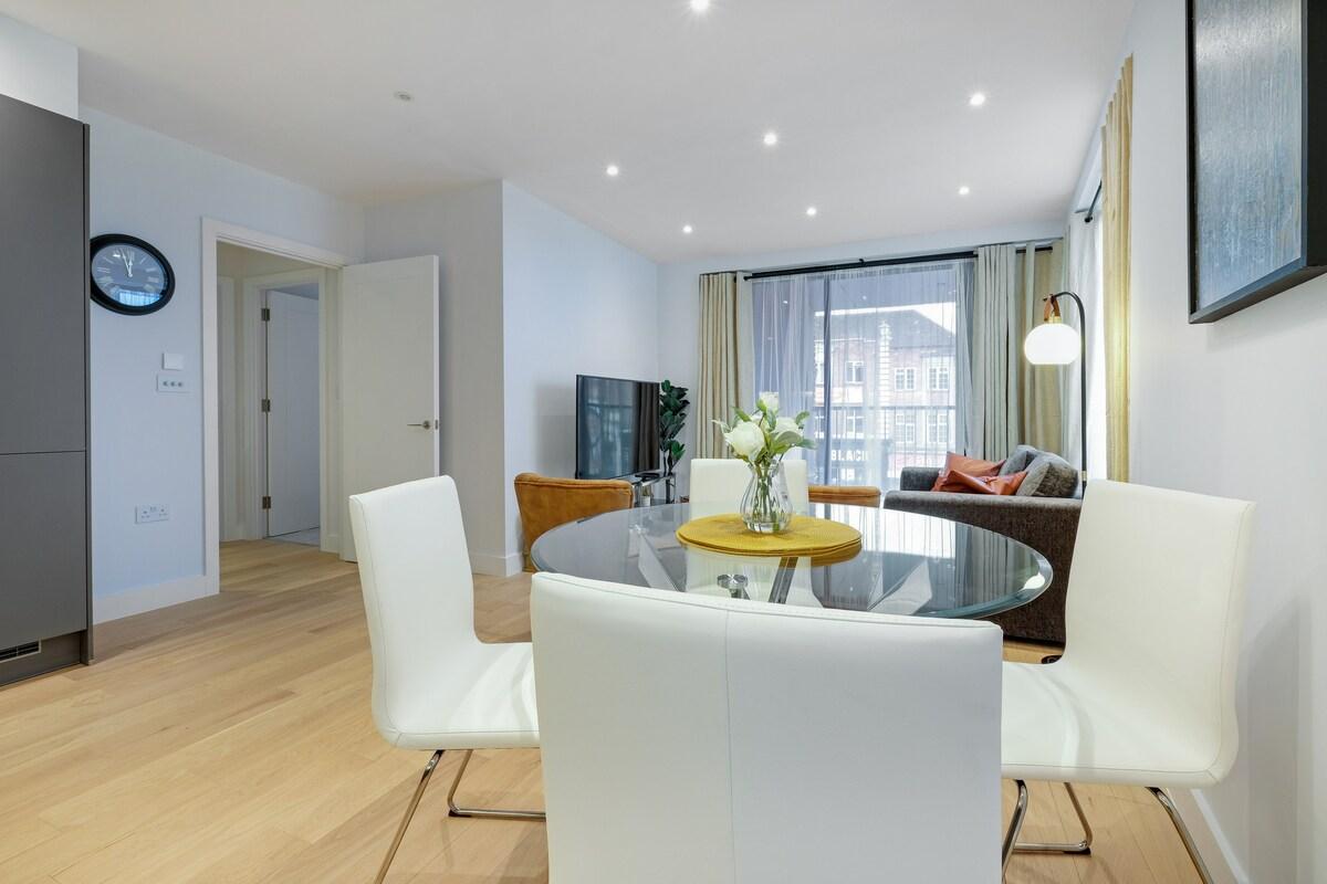 Belmore 2 Bedroom Luxury Apt. + Parking - 061