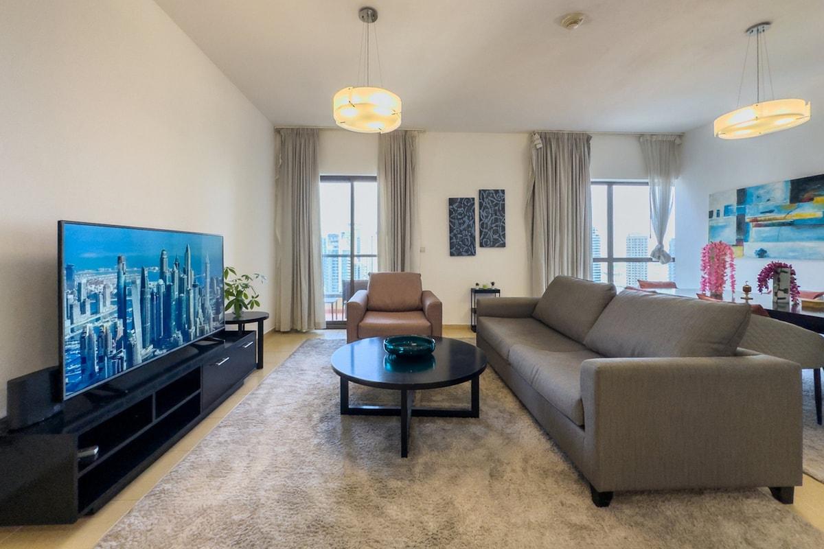 2 Bedroom Apts. in JBR Shams 1 by Luxaura1