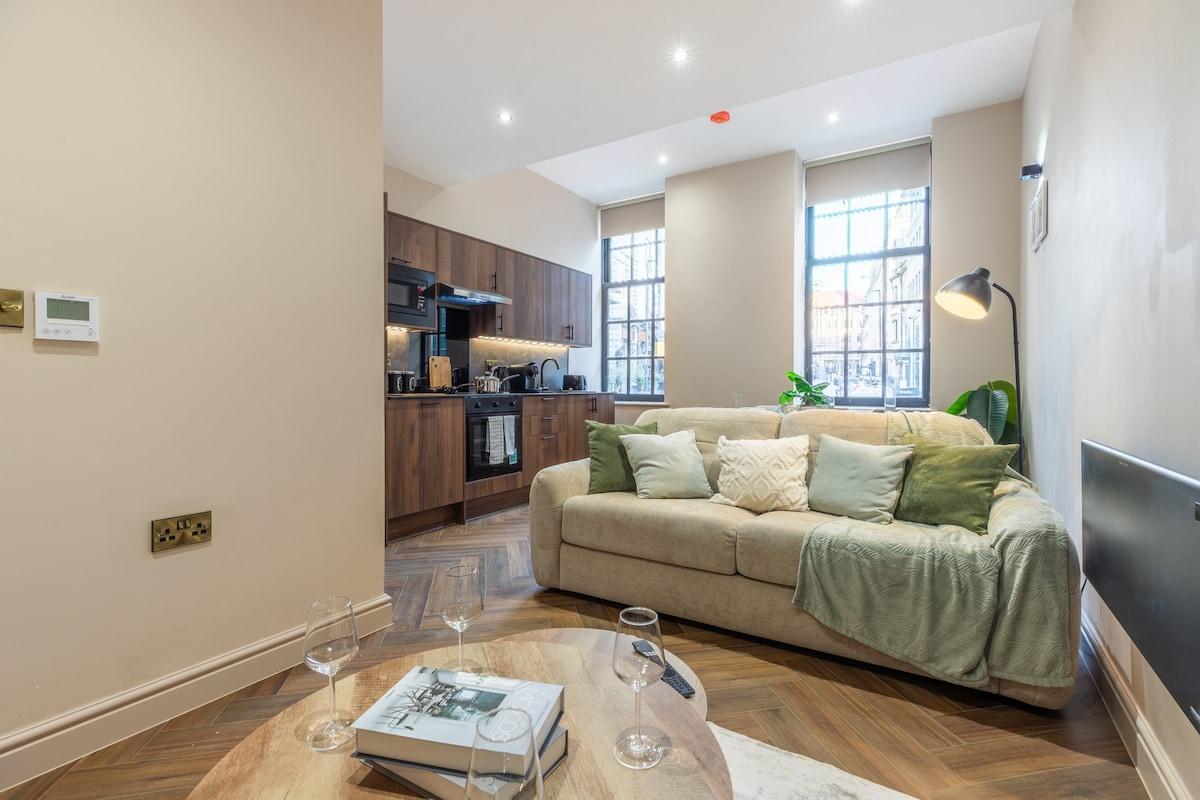 Leeds City Luxe Apartment with Parking1