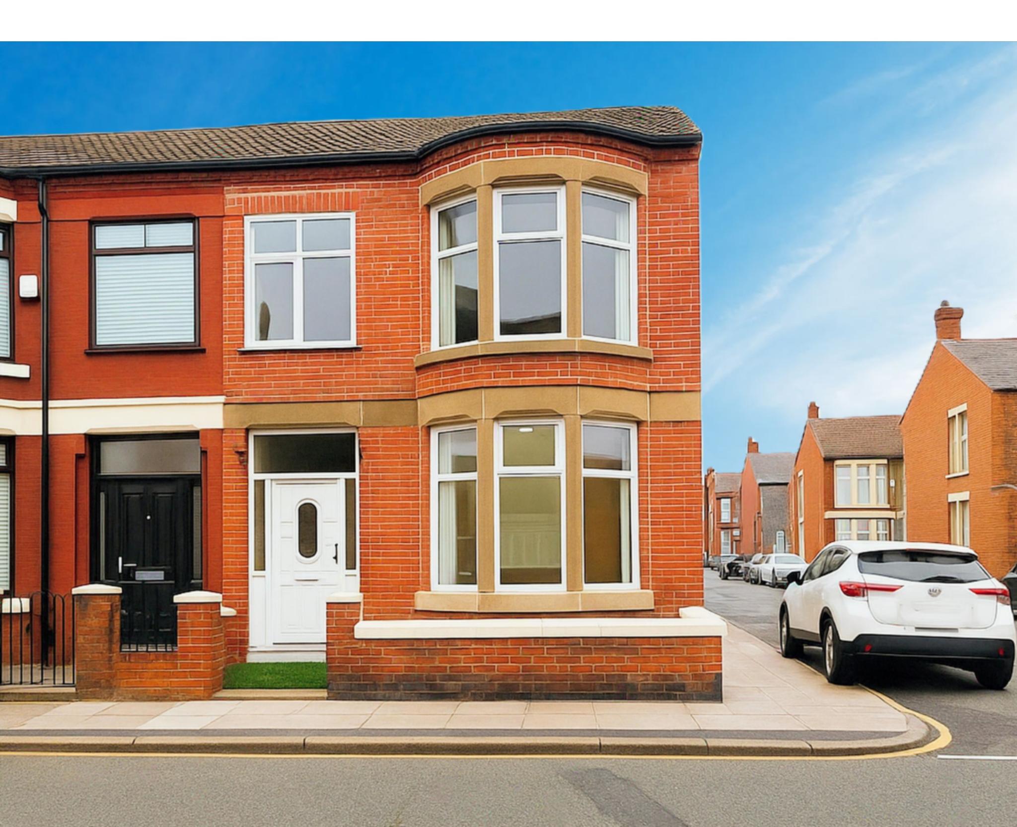 4-BR Liverpool House: Free Parking & Self Check-in1