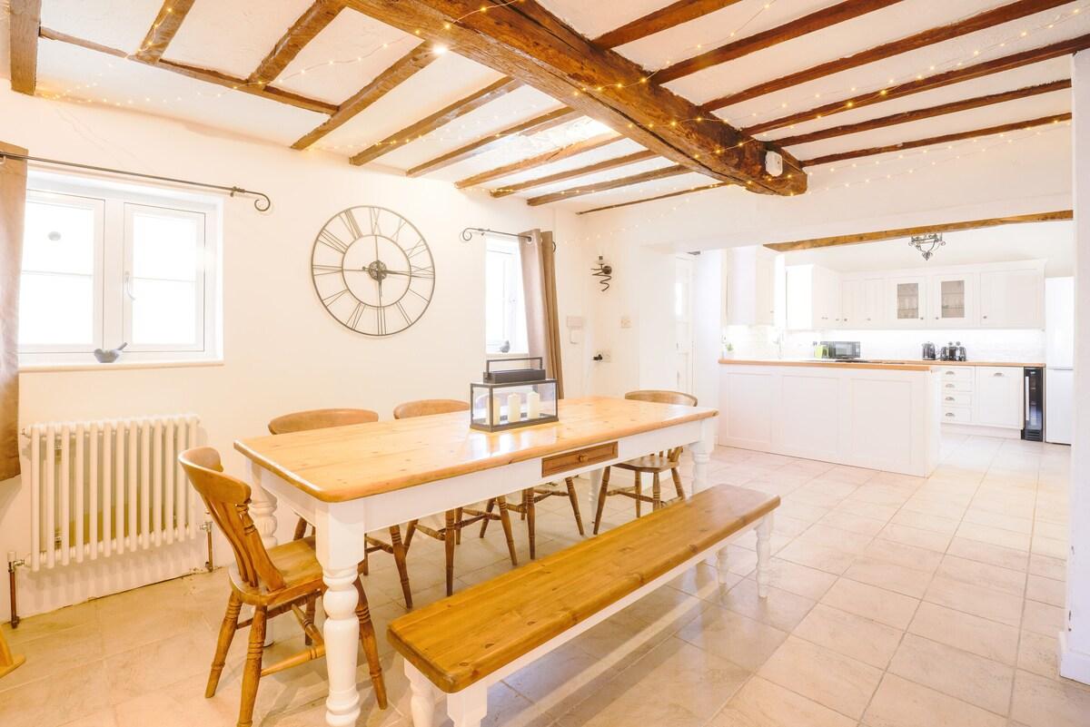 The Old Coach house- a delightful home from home2