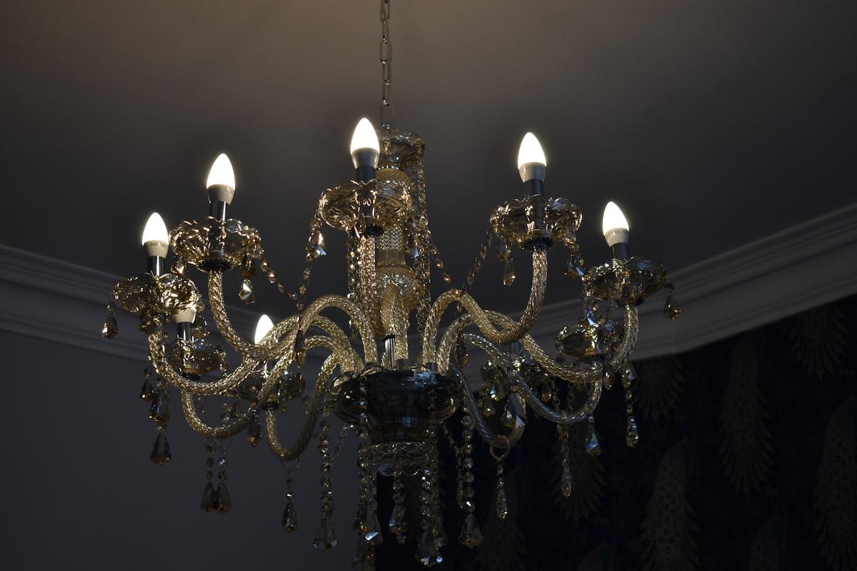 The Carlton, central Victorian Townhouse + Parking6