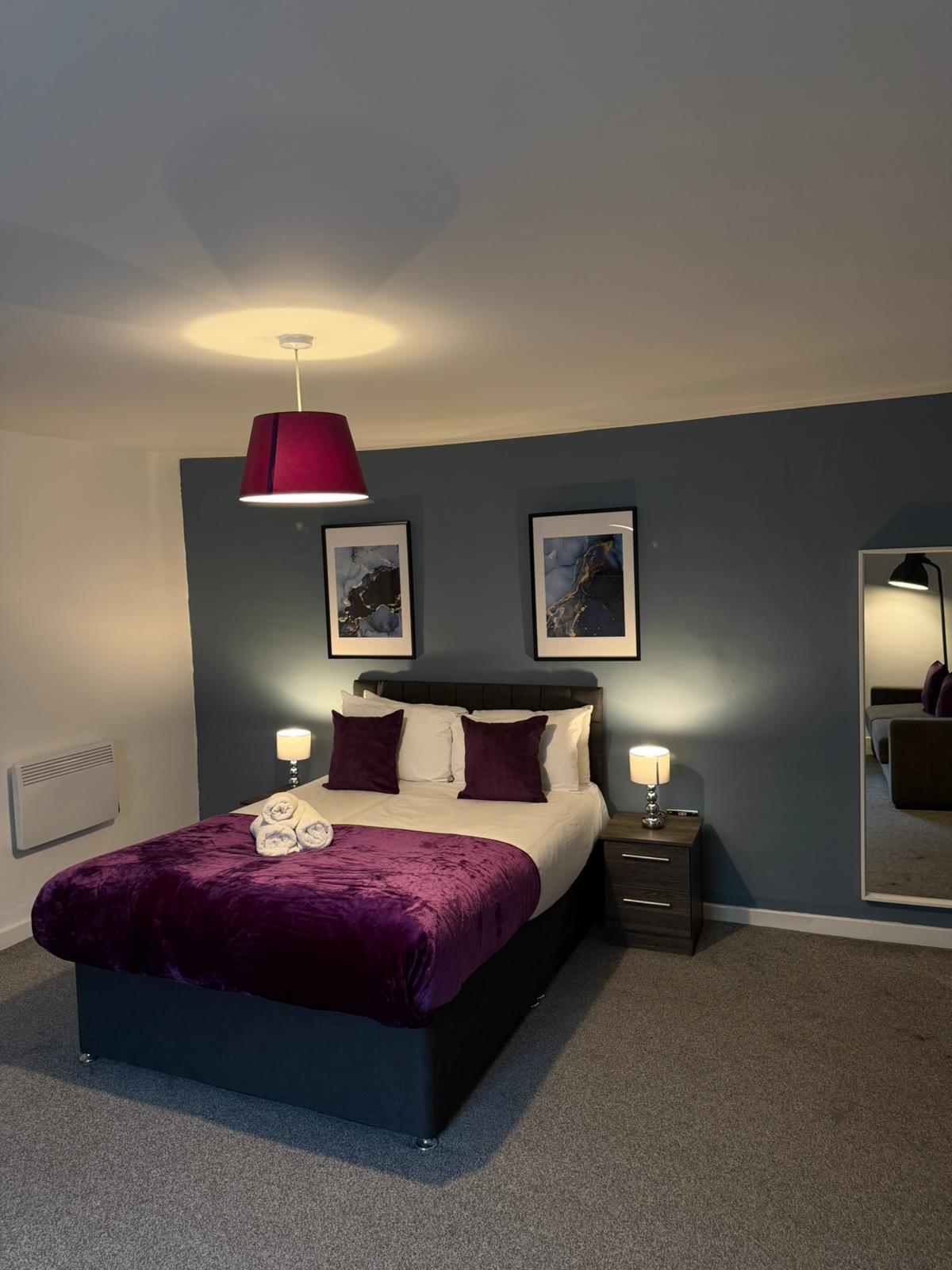 Spacious 4BR City Apartment | Terrace + Sleeps 102