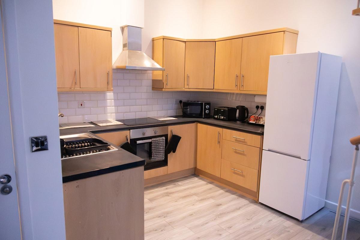 Charming 3 bedroom house in Anfield 2C6