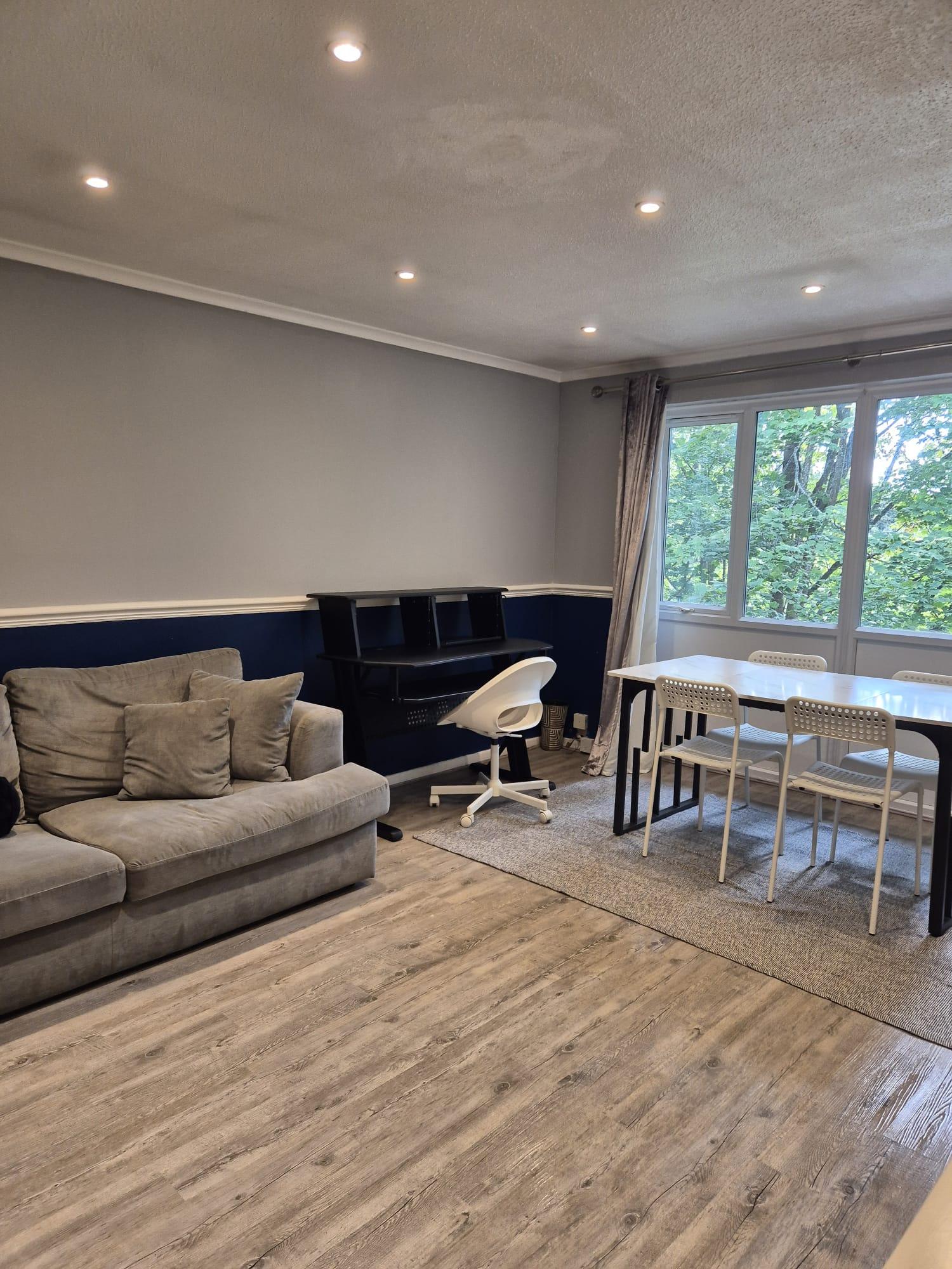 Charming flat in Hemel Hempstead1