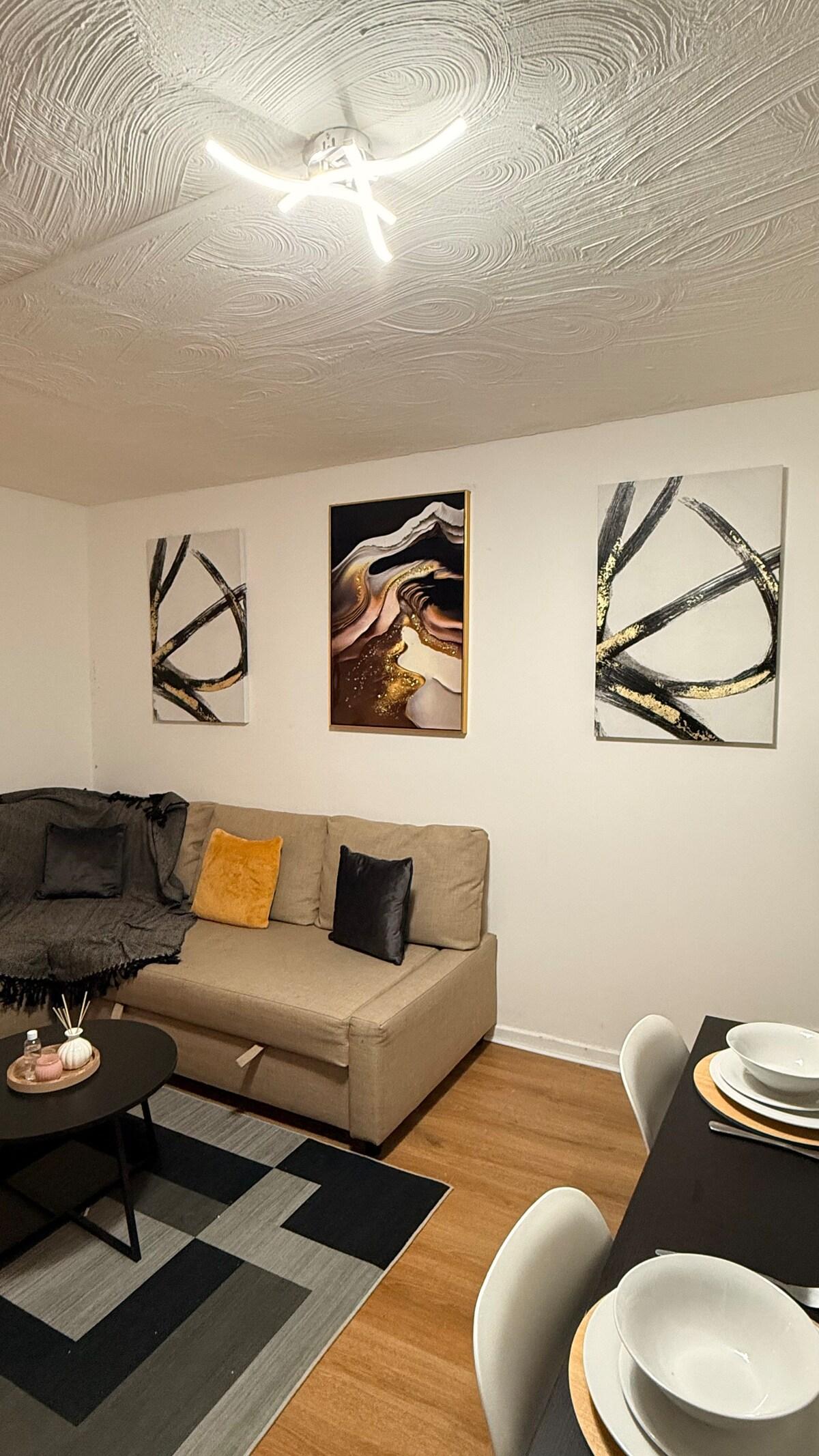 Get Lizzy | City Centre Gem | Next to Shudehill4