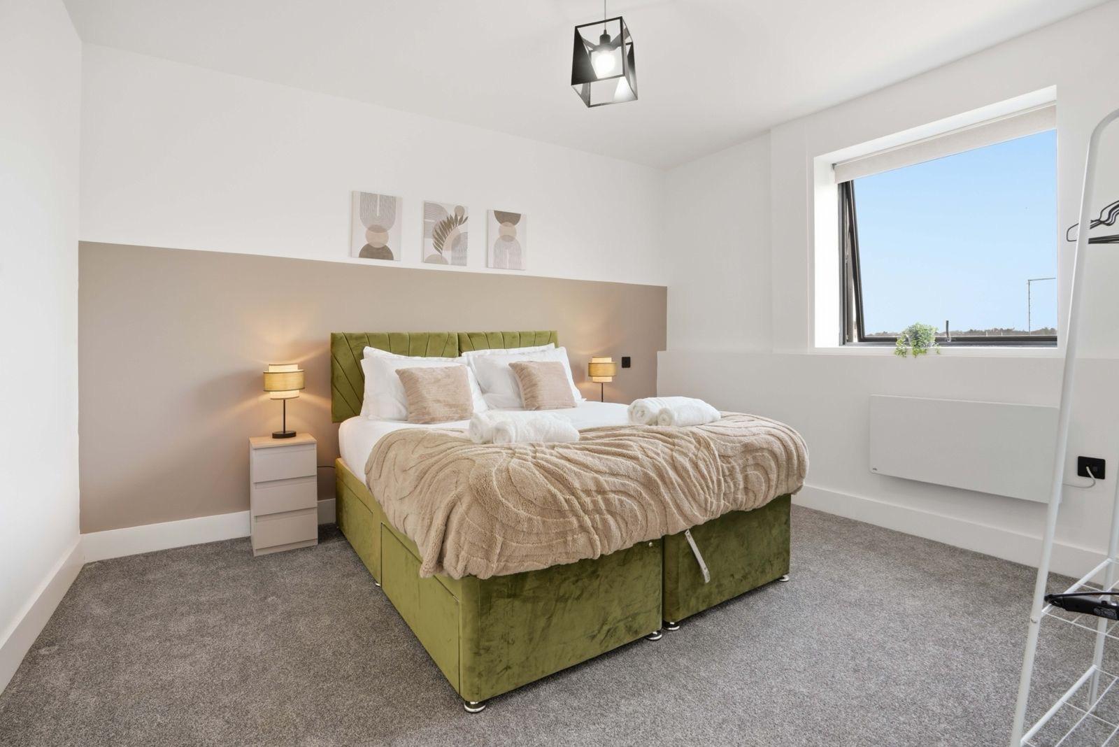 Vantage House 302