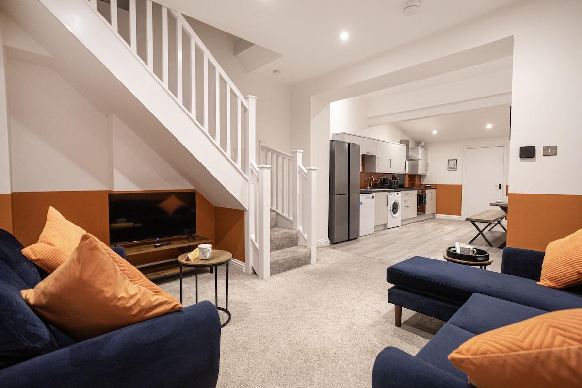 Big Discounts | Free Parking | Long Term Stays2