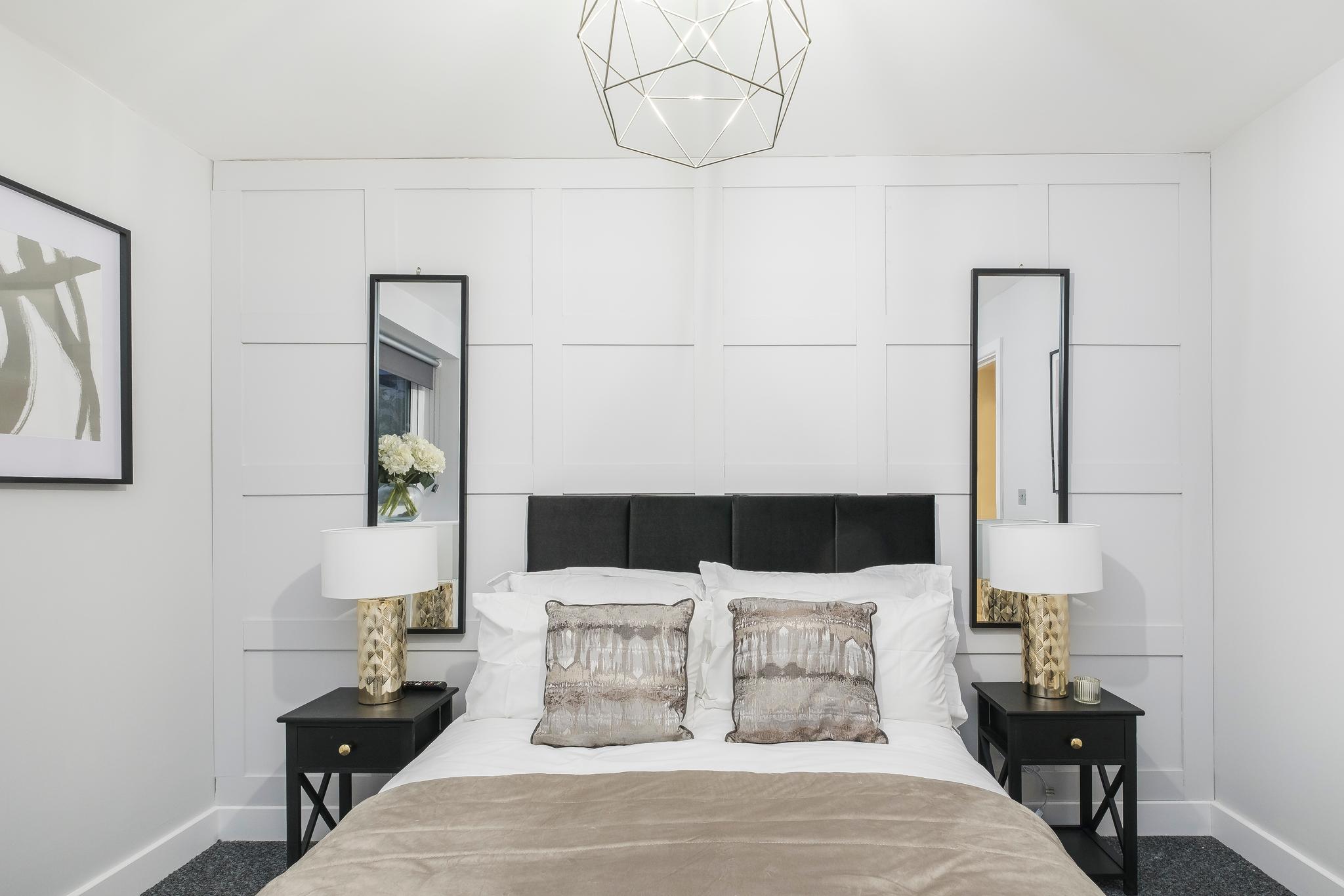 Sleek & Stylish 1BR - City Centre nr High Street4