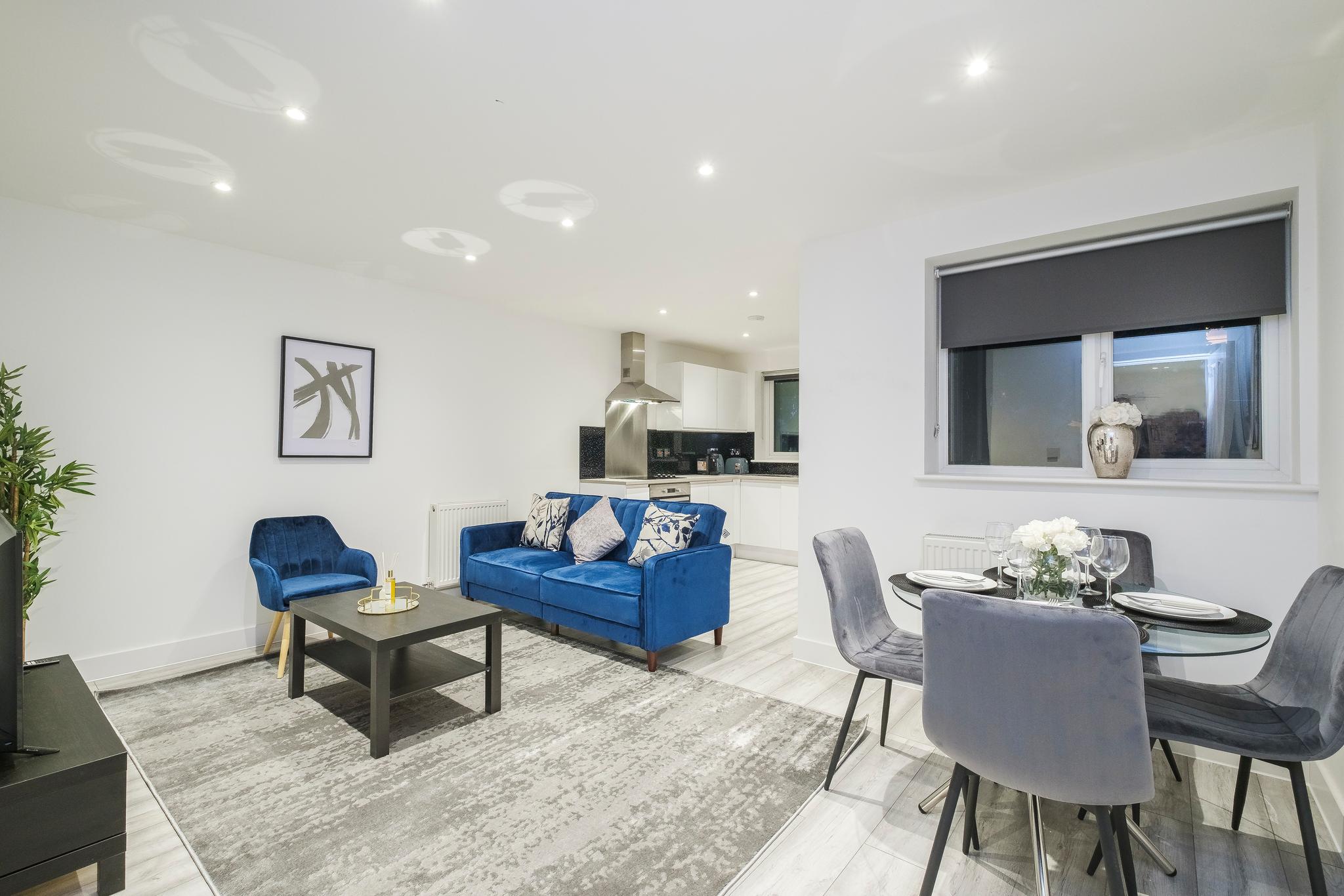 Sleek & Stylish 1BR - City Centre nr High Street2