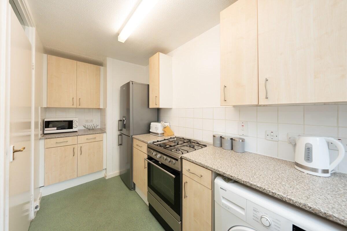 Wansted | Free Parking | New Listing discounts4