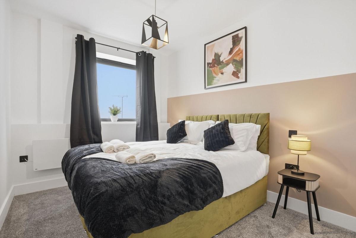 City Centre|FREE Parking|contractors/families-slp53