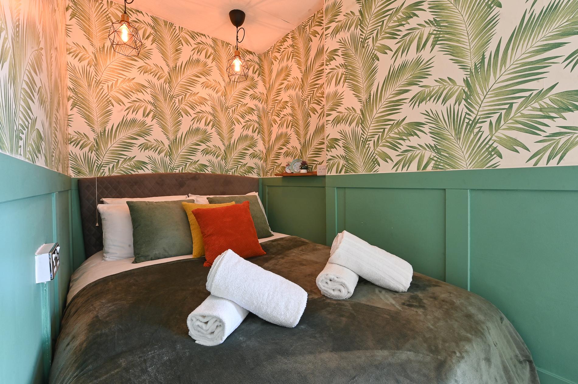 Cosy Studio-Business & Leisure Long Stays-Parking1