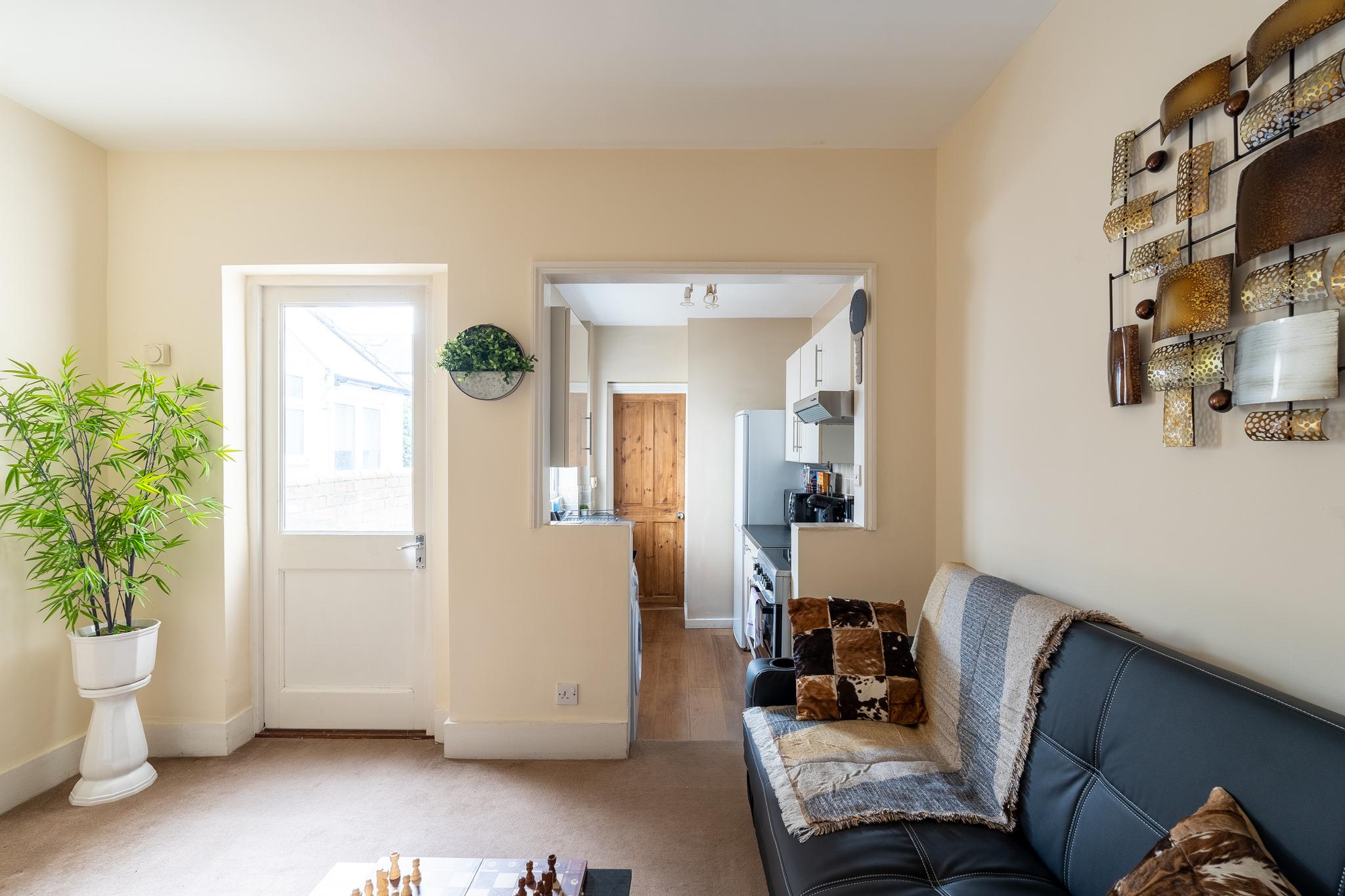 Reading | 3 Bedrooms | Relocation | Long Stays1