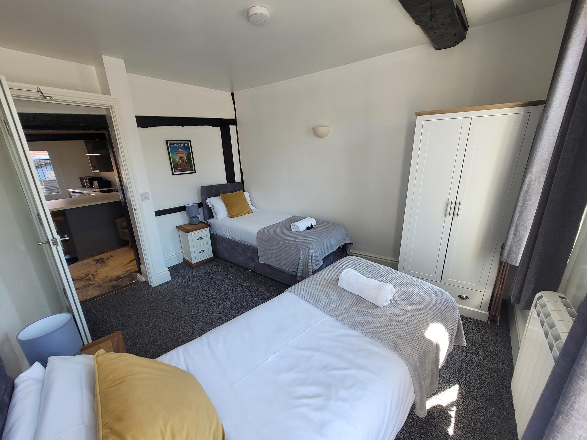City Centre Wallgate Apartment B- Step back into Roman history1