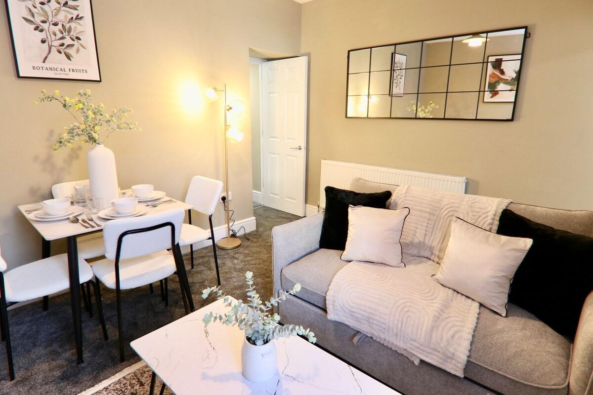 Spacious 2BR Haven Near Sheffield Centre