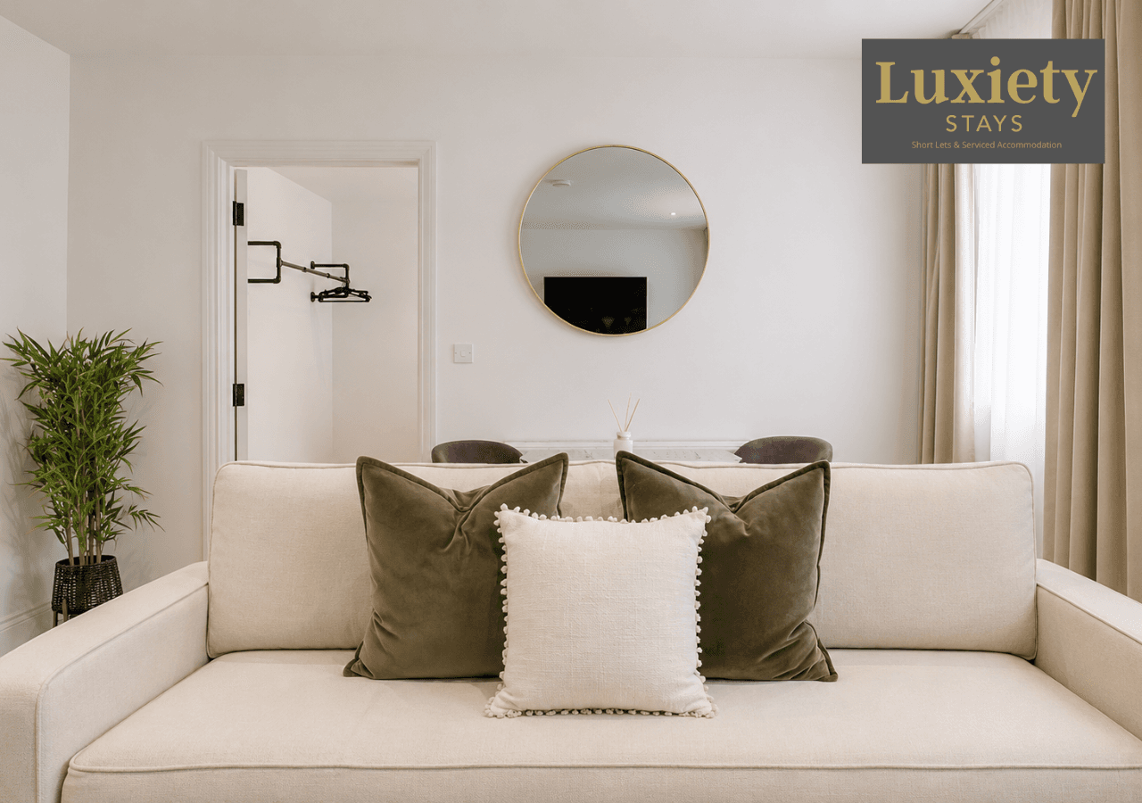 New! Stunning & Chic 1BR City Centre-Luxiety Stays6