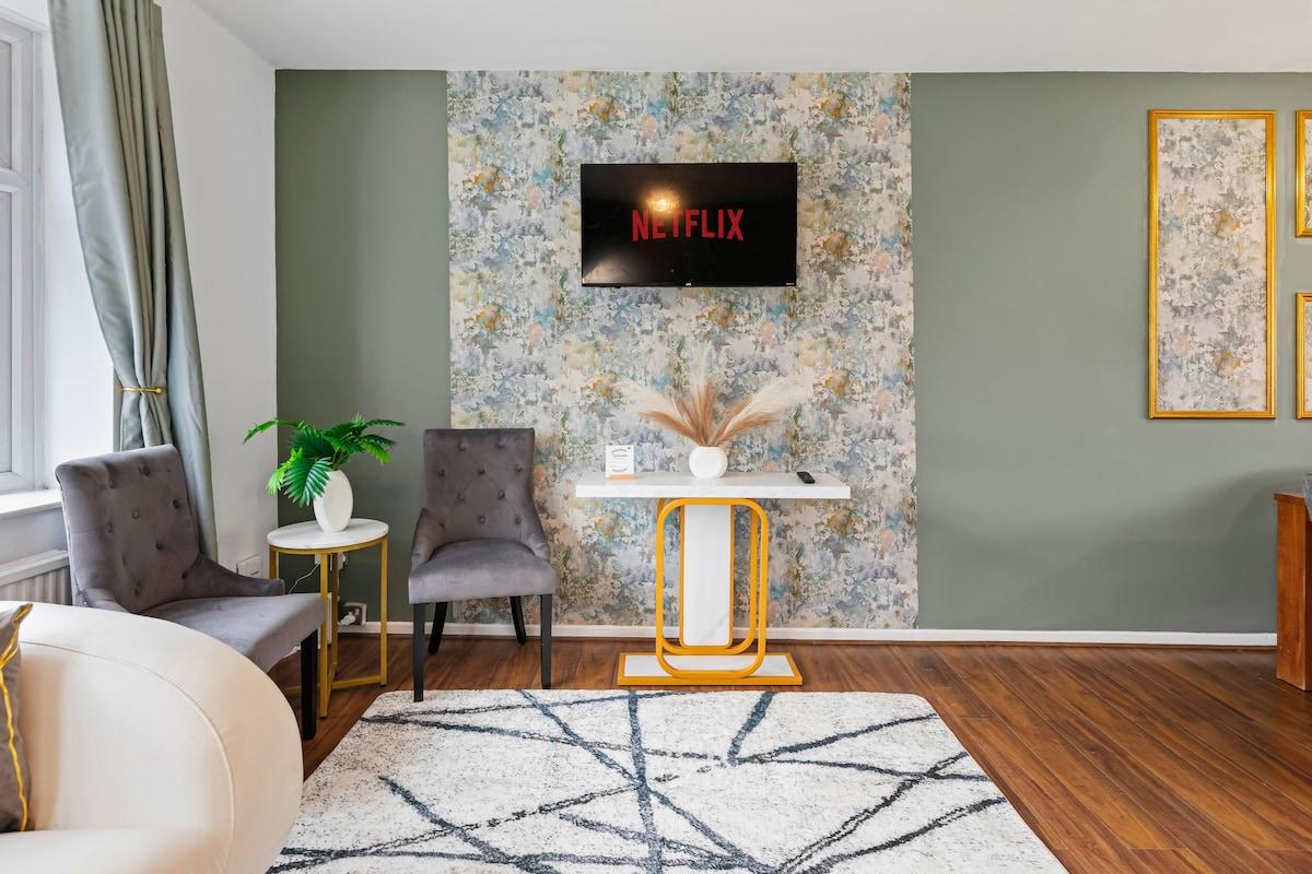 Comfortable 4BR House for 9 | Parking2