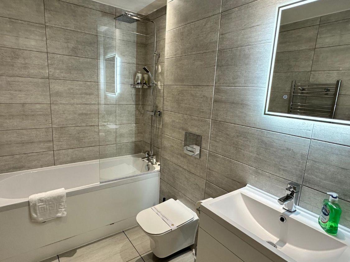 Dale Street Apartments by Stay Savvy Accommodation3